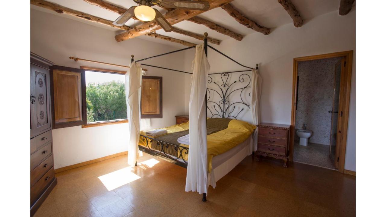 Villa Daniel 5 Mins By Taxi Into Ibiza Town Sant Jordi de ses Salines Экстерьер фото
